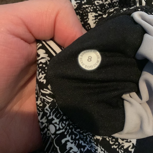 Lululemon leggings - Picture 2 of 2